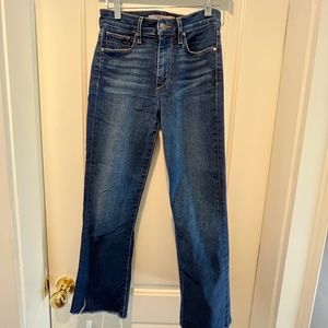 Joe’s, cropped boot cut jeans size 25